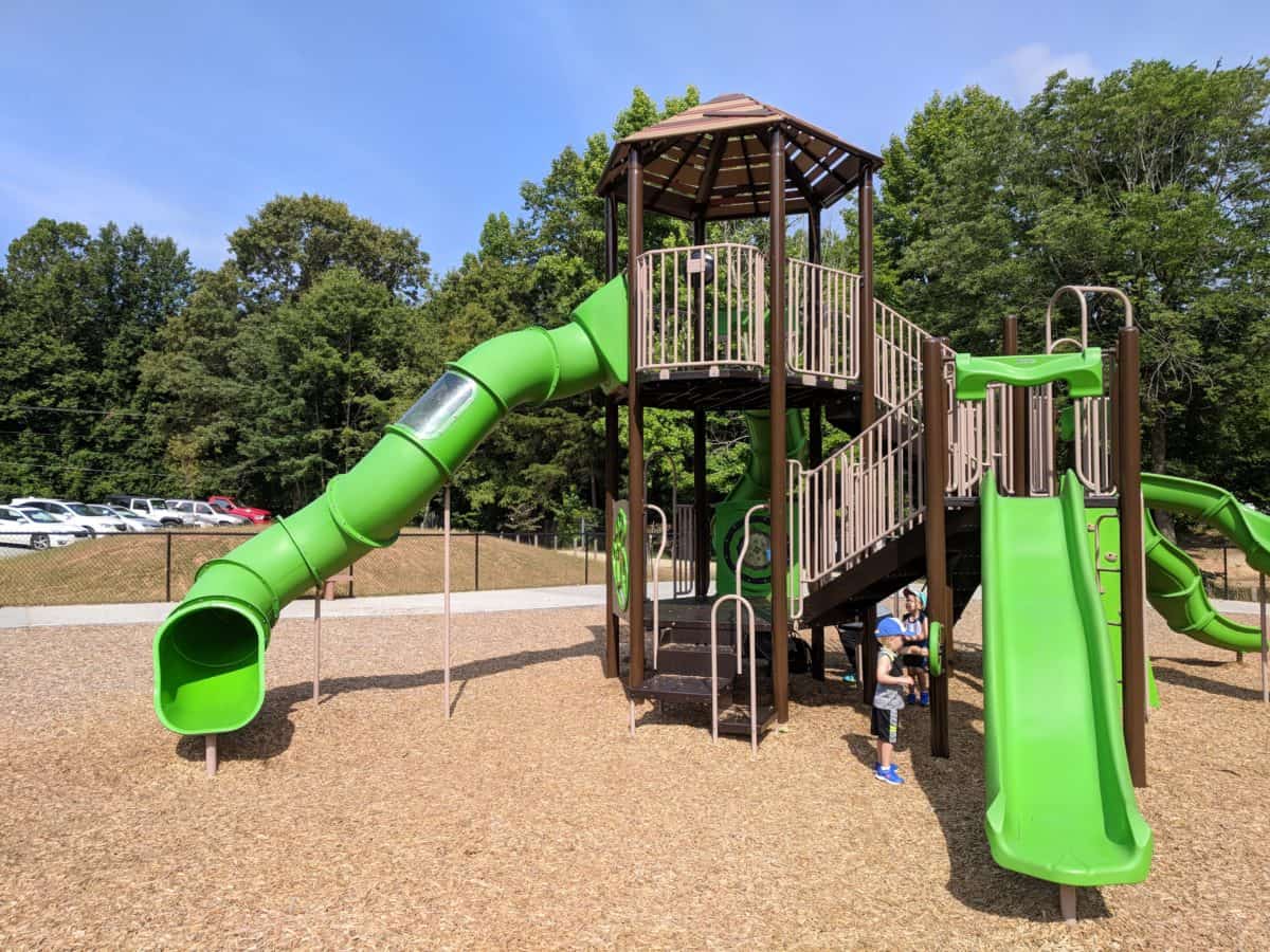Salem Lake Playground 5 1200x900 